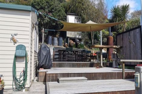 Photo of property in 36 South Terrace, Picton, 7220