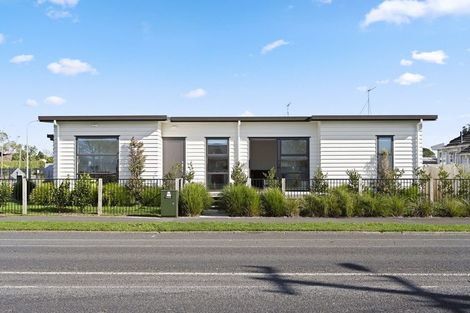 Photo of property in 1/2 Searancke Place, Fairfield, Hamilton, 3214