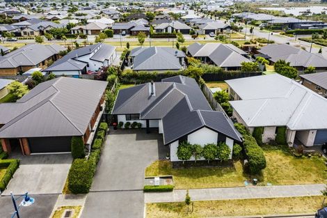 Photo of property in 6 Waimarie Street, Pegasus, 7612