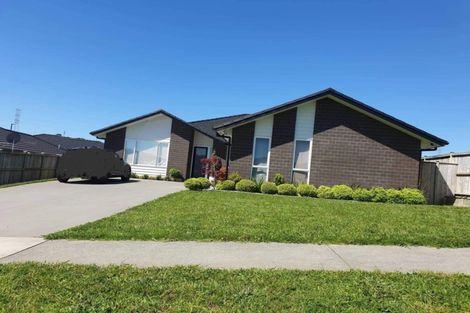 Photo of property in 72 Hillpark Drive, Pokeno, 2402