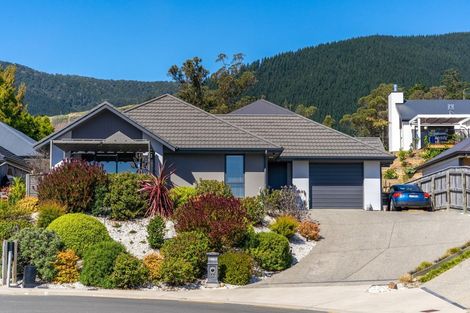 Photo of property in 10 Greenfield Lane, Stoke, Nelson, 7011