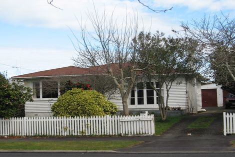 Photo of property in 21 Dalesford Street, Silverdale, Hamilton, 3216