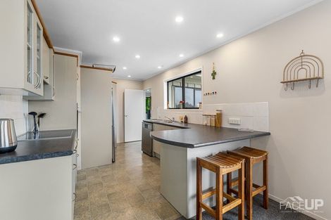 Photo of property in 10 Pahi Place, West Harbour, Auckland, 0618