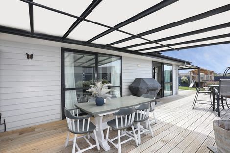 Photo of property in 13 George Street, Bulls, 4818