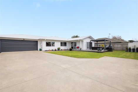 Photo of property in 30a Fairview Place, Te Puke, 3119