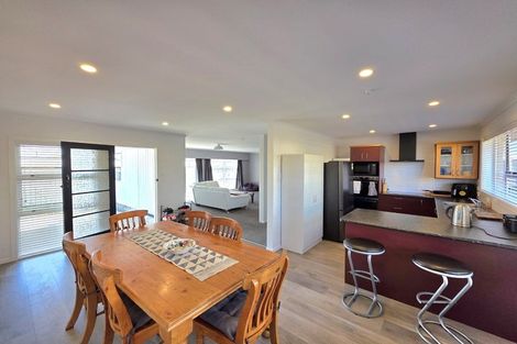 Photo of property in 45 Clifton Drive, Waitara, 4320