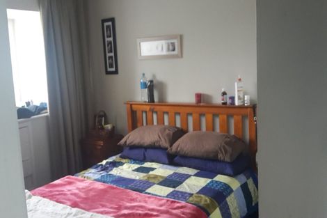 Photo of property in 1/101 Eversleigh Road, Belmont, Auckland, 0622