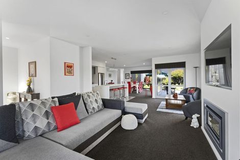 Photo of property in 63 Sutherland Drive, Kaiapoi, 7630