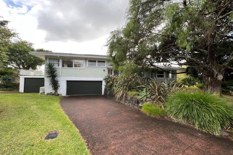Photo of property in 20 Marywil Crescent, Hillcrest, Auckland, 0627