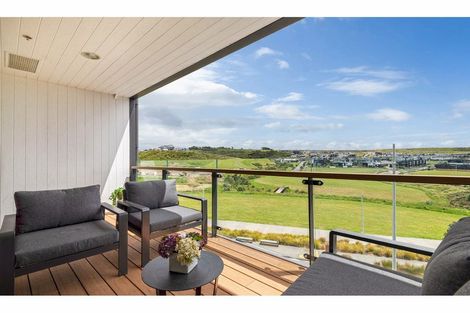 Photo of property in 202/167 Glenvar Ridge Road, Long Bay, Auckland, 0630