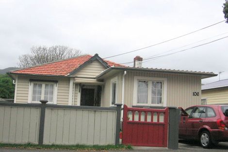 Photo of property in 106a Randwick Road, Moera, Lower Hutt, 5010