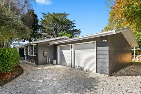 Photo of property in 8 Fleming Place, Chedworth, Hamilton, 3210