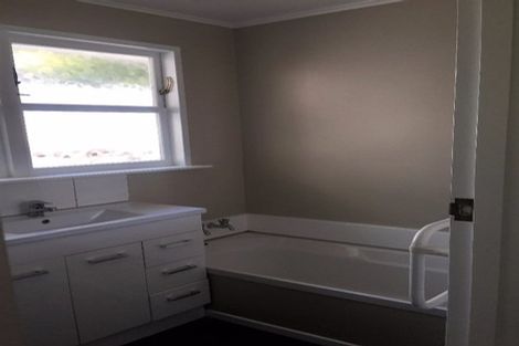 Photo of property in 19 Lord Street, Stokes Valley, Lower Hutt, 5019