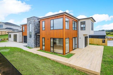 Photo of property in 2 Whawhaki Road, Beachlands, Auckland, 2018