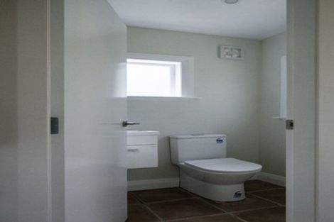 Photo of property in 40 Te Wharepouri Street, Berhampore, Wellington, 6023