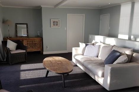 Photo of property in 48 The Esplanade, Eastern Beach, Auckland, 2012