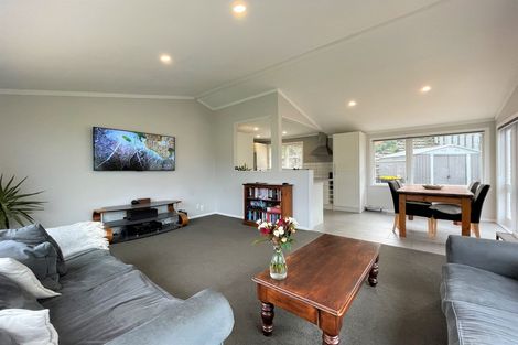 Photo of property in 59 Winston Street, Crofton Downs, Wellington, 6035