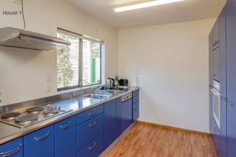 Photo of property in 17 Heperi Street, Waikanae Beach, Waikanae, 5036