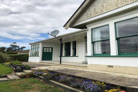 Photo of property in 35 Scotland Terrace, Green Island, Dunedin, 9018