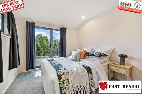 Photo of property in 7 Mcfetridge Place, Hillcrest, Auckland, 0627