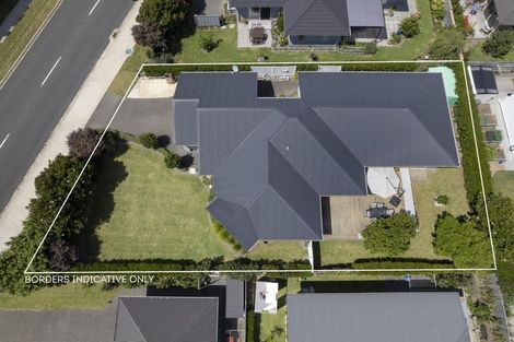 Photo of property in 31 Kayelene Place, Omokoroa, 3114