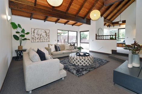 Photo of property in 23 Kensington Place, Fairfield, Hamilton, 3214