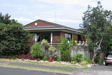 Photo of property in 151 Weatherly Road, Torbay, Auckland, 0630