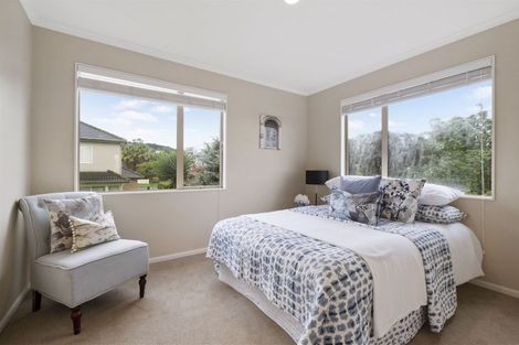 Photo of property in 17 Carousel Crescent, East Tamaki Heights, Auckland, 2016