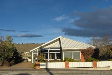 Photo of property in 59 Brandon Street, Alexandra, 9320