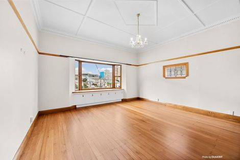 Photo of property in 25 Hawkestone Street, Thorndon, Wellington, 6011
