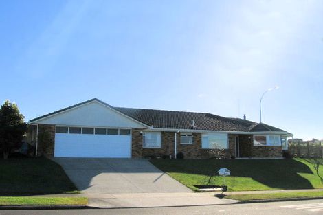 Photo of property in 2 Munro Place, Flagstaff, Hamilton, 3210