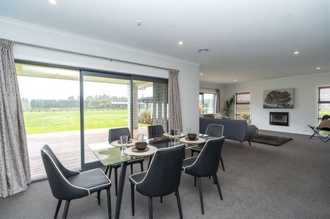 Photo of property in 10 Meadowpark Way, Matangi, Hamilton, 3283