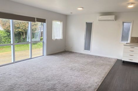 Photo of property in 43 Fitzwater Place, Henderson, Auckland, 0612