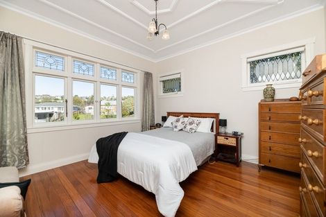 Photo of property in 25 Windsor Road, Bellevue, Tauranga, 3110