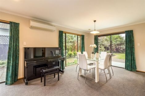 Photo of property in 2/15a Lothian Street, Ilam, Christchurch, 8041