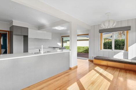 Photo of property in 18 Bolmuir Road, Forest Lake, Hamilton, 3200