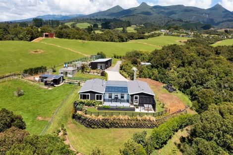 Photo of property in 401 Korito Road, Korito, New Plymouth, 4371