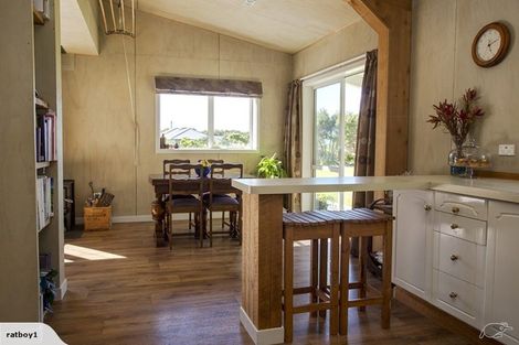 Photo of property in 240 Alma Road, Westport, 7892