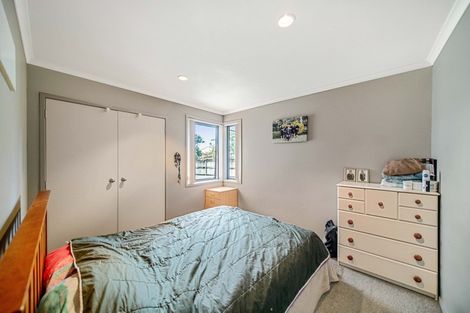 Photo of property in 35 Plumley Crescent, Mangere, Auckland, 2022