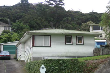 Photo of property in 81 Bird Grove, Stokes Valley, Lower Hutt, 5019