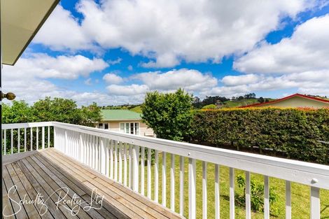 Photo of property in 13a Whaka Street, Maungaturoto, 0520