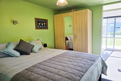 Photo of property in 18 Beach Street, Hokitika, 7810