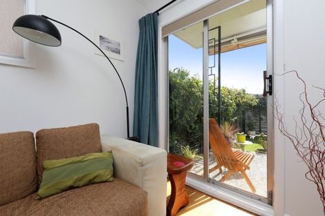 Photo of property in 18 Alpers Terrace, Marewa, Napier, 4110