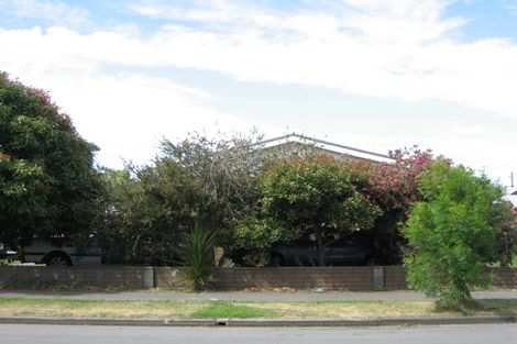 Photo of property in 6 Daytona Place, Parklands, Christchurch, 8083
