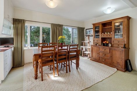 Photo of property in 67 Beach Road, Mellons Bay, Auckland, 2014