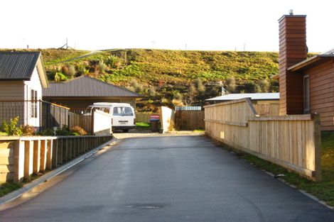 Photo of property in 28 Quill Street, Lake Hayes, Queenstown, 9304