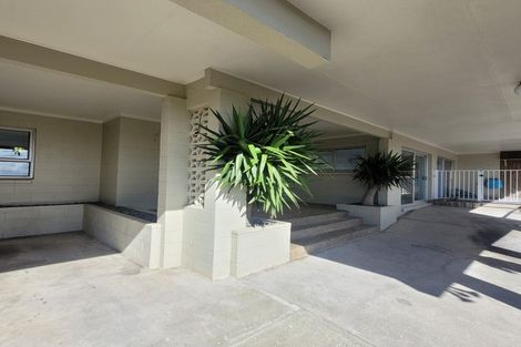 Photo of property in 3 Moera Place, Stanmore Bay, Whangaparaoa, 0932