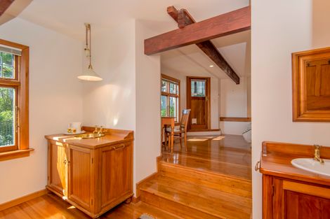 Photo of property in 16 Huntsbury Avenue, Huntsbury, Christchurch, 8022