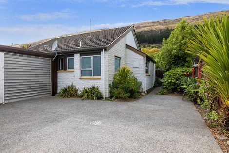 Photo of property in 2/29 Sumnervale Drive, Sumner, Christchurch, 8081