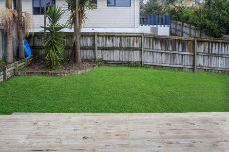 Photo of property in 36a Zefiro Drive, Massey, Auckland, 0614